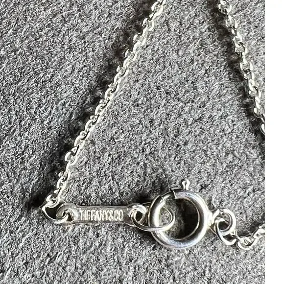 Tiffany & Co. Teddy Bear with Ribbon Bow Necklace on 16 inch chain - Picture 4 of 5